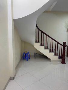 BÁN NHÀ CẦU GIẤY: NHÀ ĐẸP, 36M2, NGÕ THOÁNG, GIAO THÔNG THUẬN TIỆN